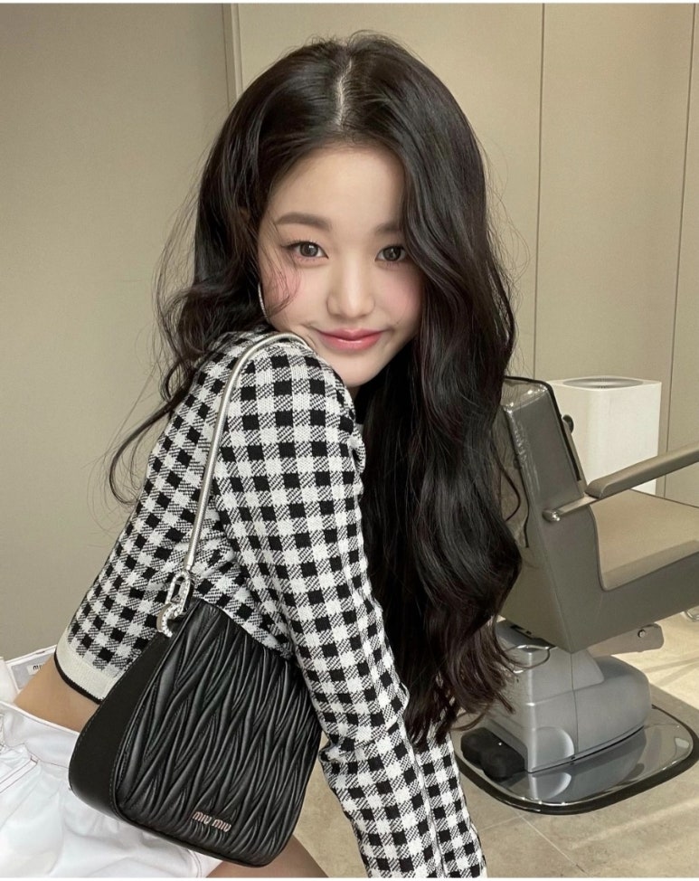 미우미우 이미지