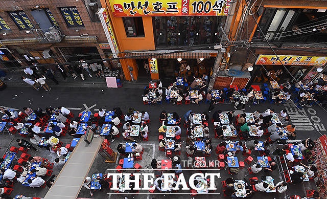 계절,골목 이미지