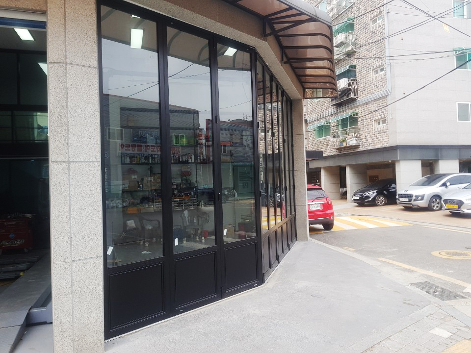 퍼스트모터스 이미지