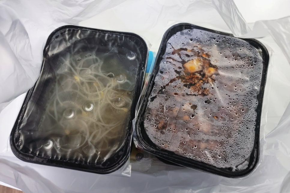 욕쟁이 할매닭발 이미지