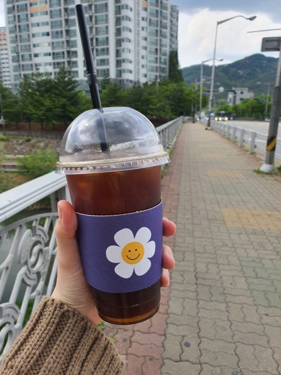 알앤비스커피 이미지