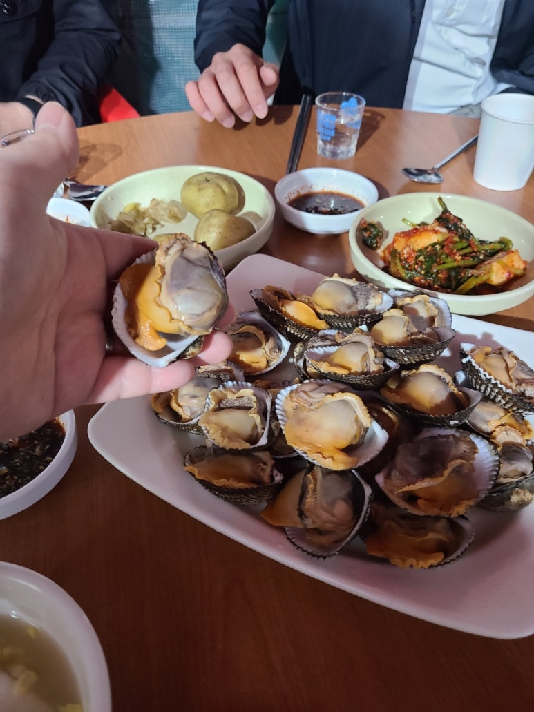 황금역 사진 2