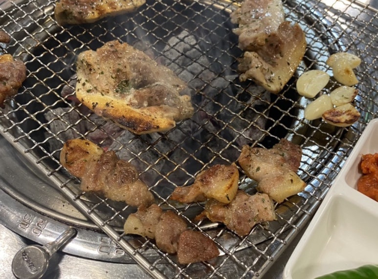 꼴통숯불구이 이미지