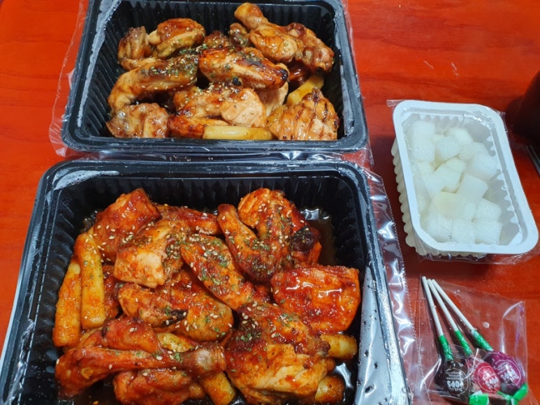더꾸닭꾸 이미지