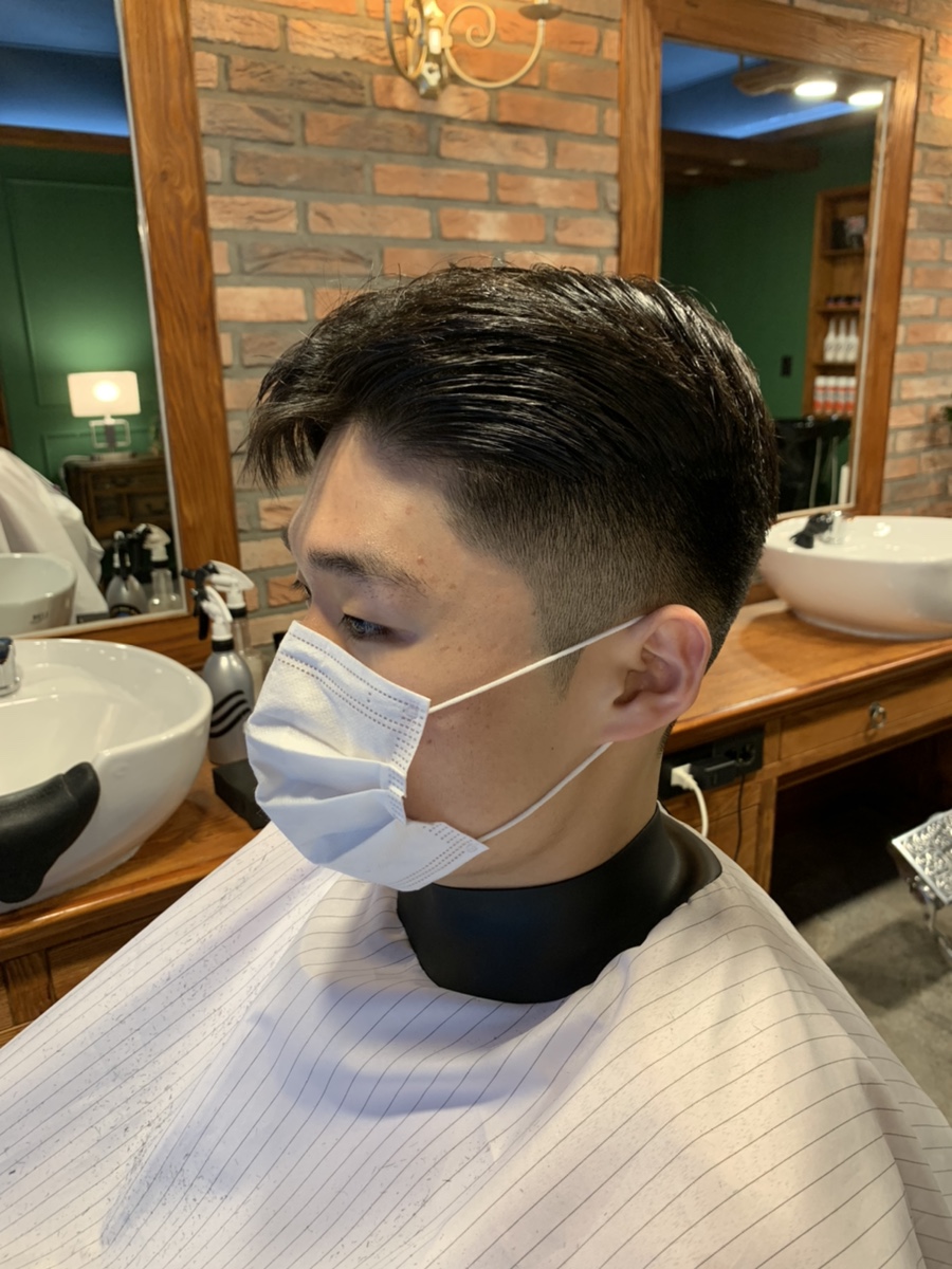 레이먼드바버샵 이미지