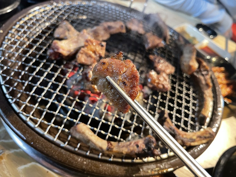 그릴스 이미지