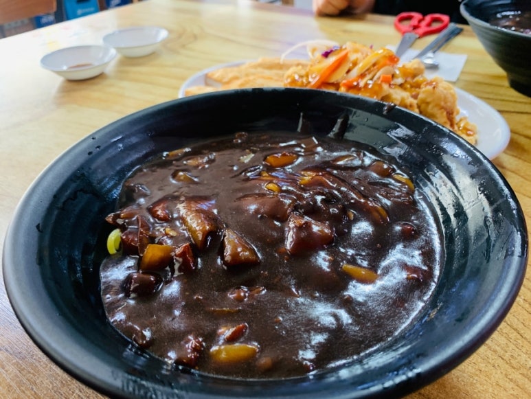 청화반점 이미지