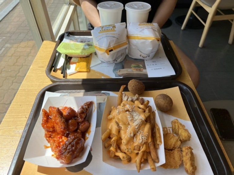 맘스터치 세류점 이미지