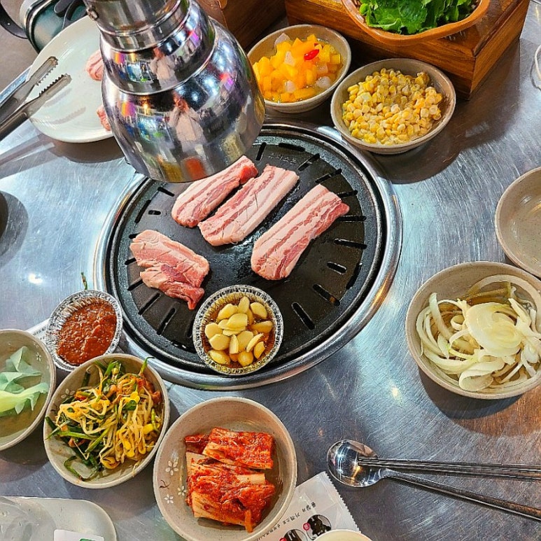 소랑돼지랑 이미지