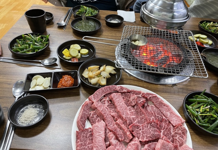 조박사한우숯불구이 이미지