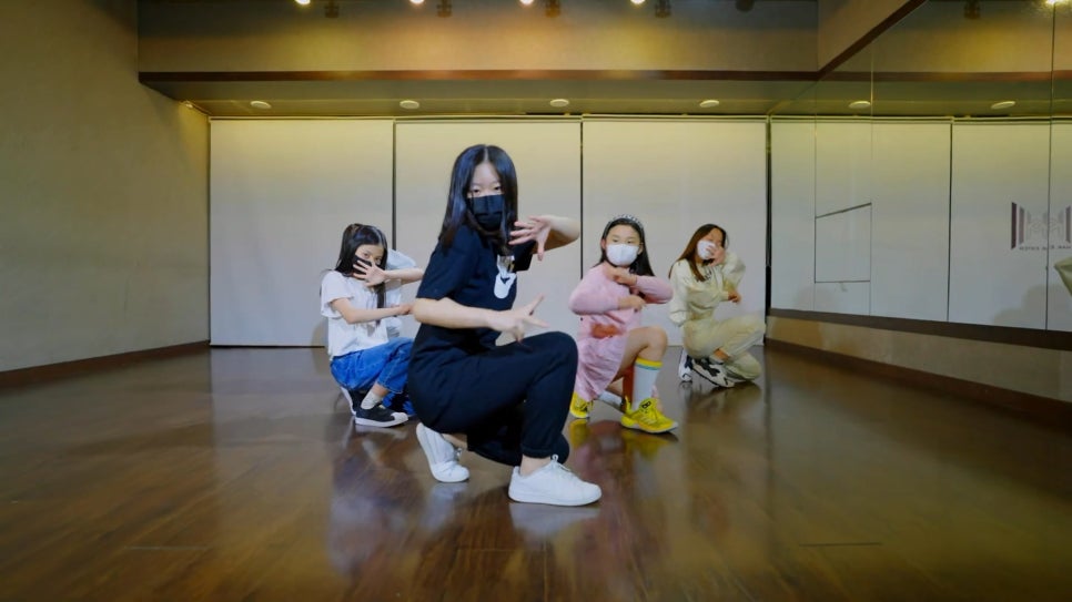 보미엔터 이미지