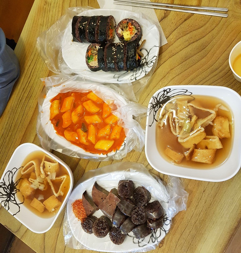 까망김밥 이미지