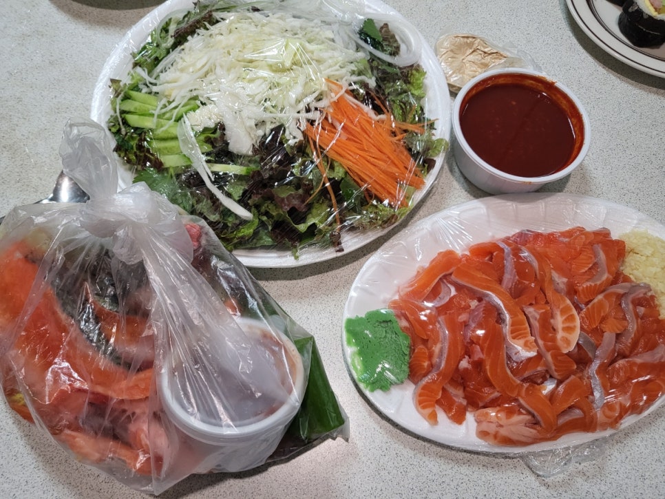 항아리짜글이송어비빔회 이미지