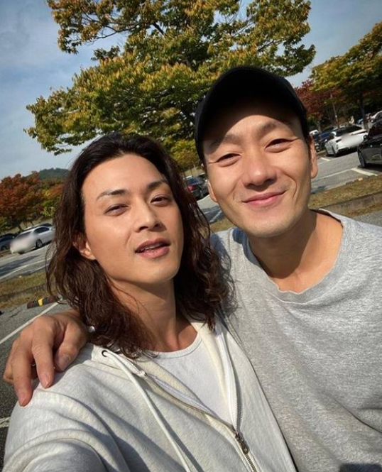 박해수갤러리 이미지