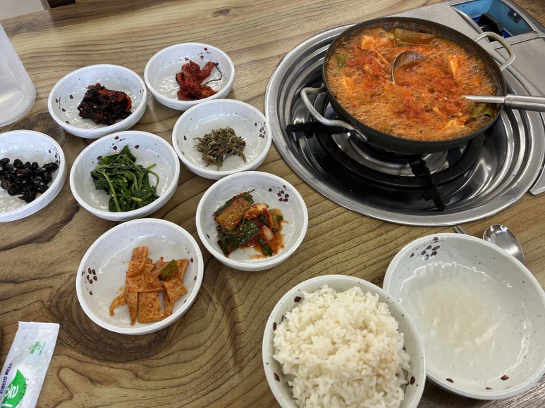 맛깔손두루치기 이미지