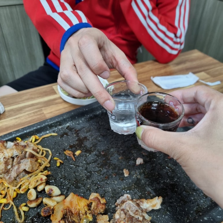 뚱이네삼겹 이미지