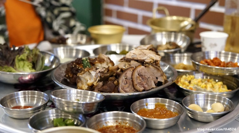 완미족발산호점 이미지