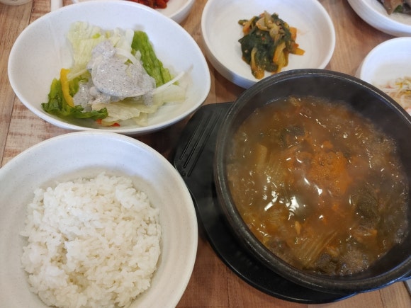늘솜식탁 이미지
