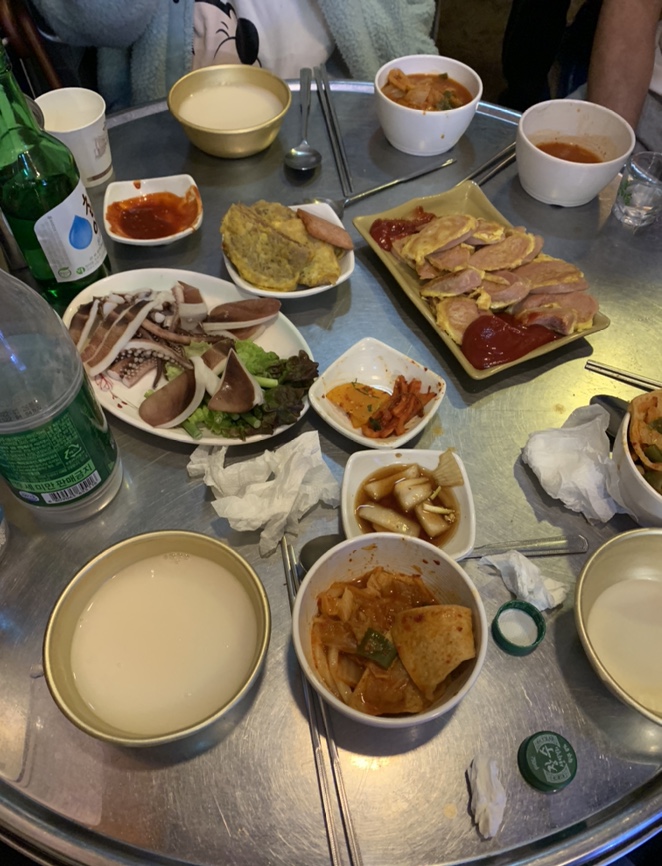 큰집 빈대떡 포차 이미지
