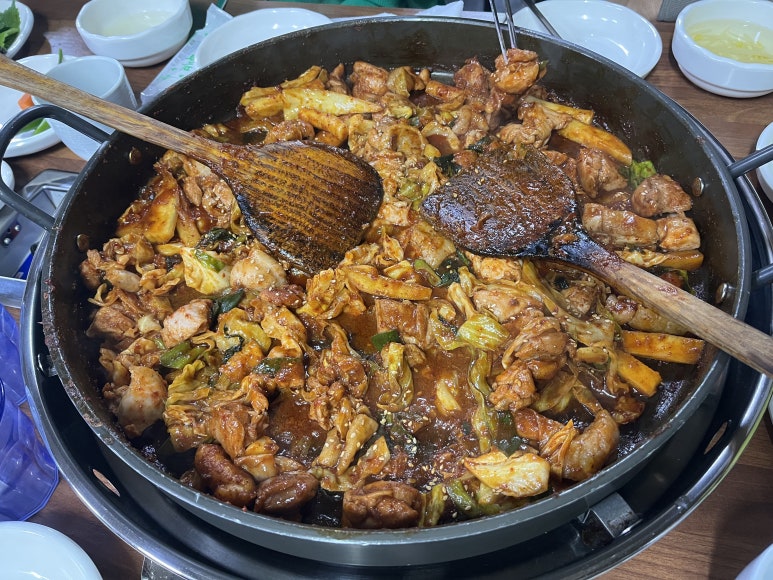 춘천꼬꼬닭갈비 이미지