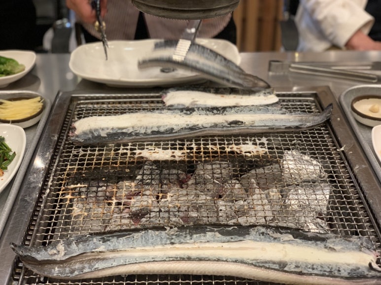힘이난다장어 이미지