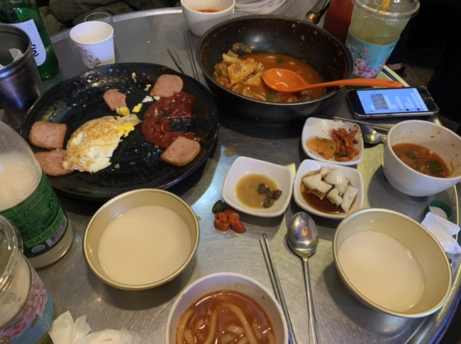 큰집 빈대떡 포차 이미지
