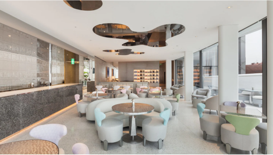 카페 디올(Cafe Dior) 이미지