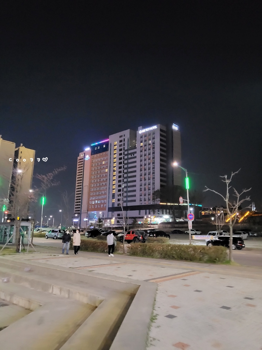 야들리애구읍뱃터점 이미지