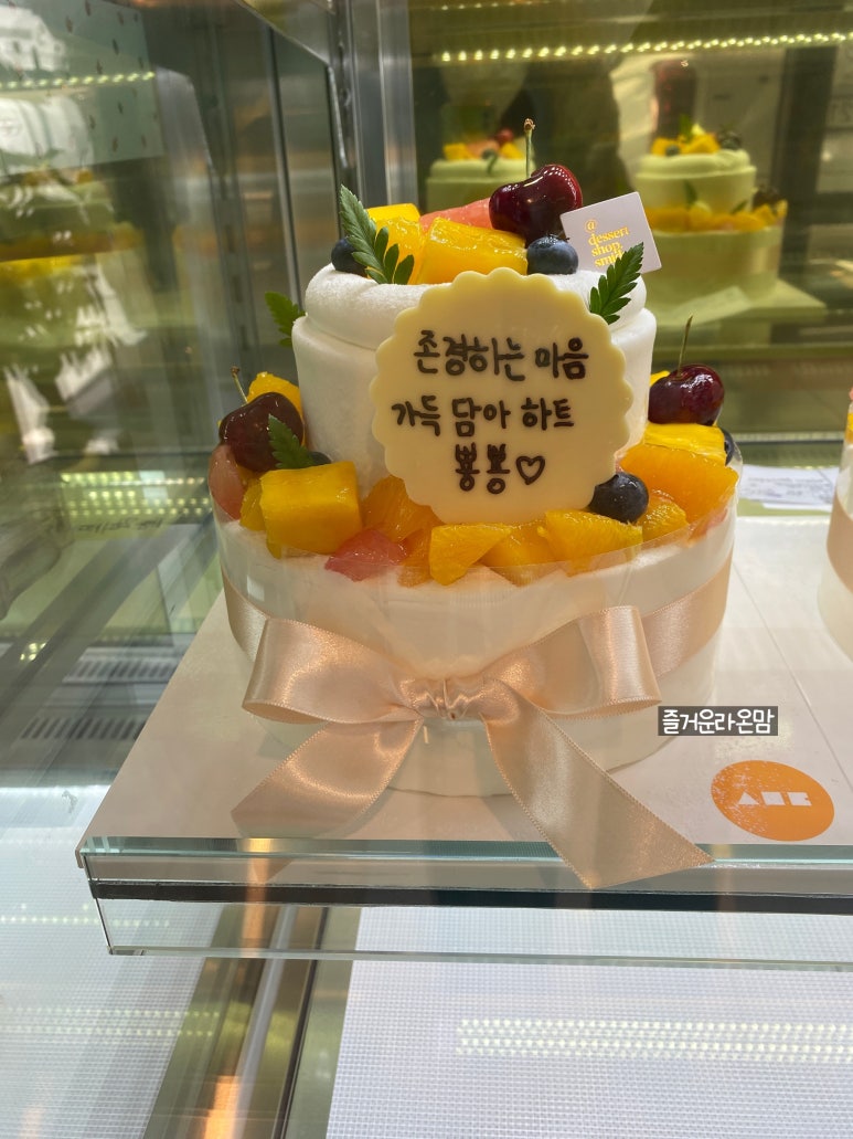 블루메리플라워 이미지
