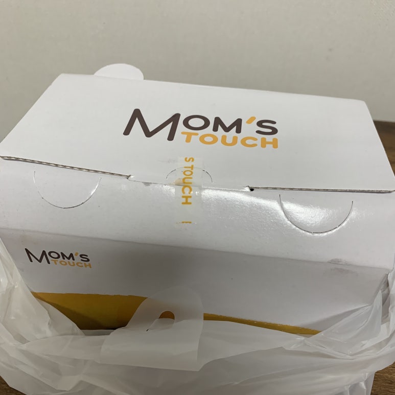 맘스터치독산지식산업 이미지