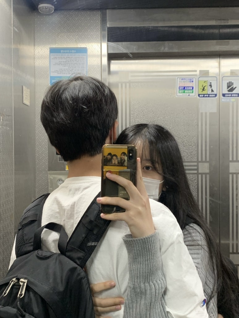 맘스터치진주과기대점 이미지