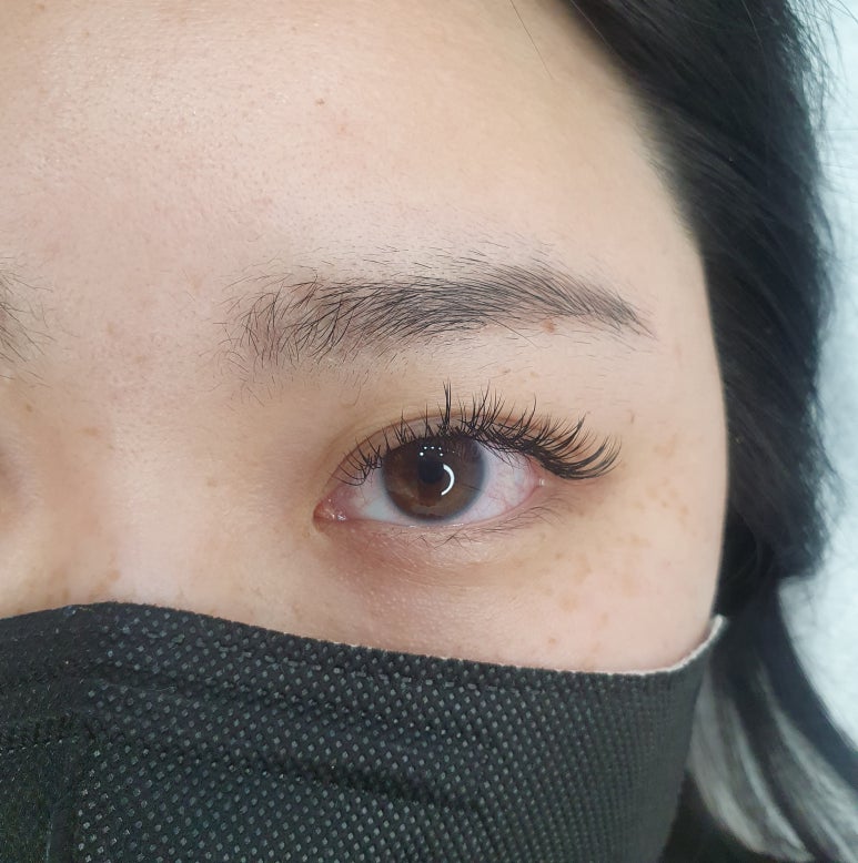 오블리속눈썹 이미지