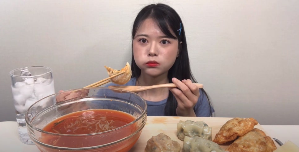 모아모아손만두 이미지