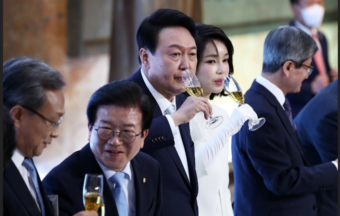 윤여사밥집 이미지