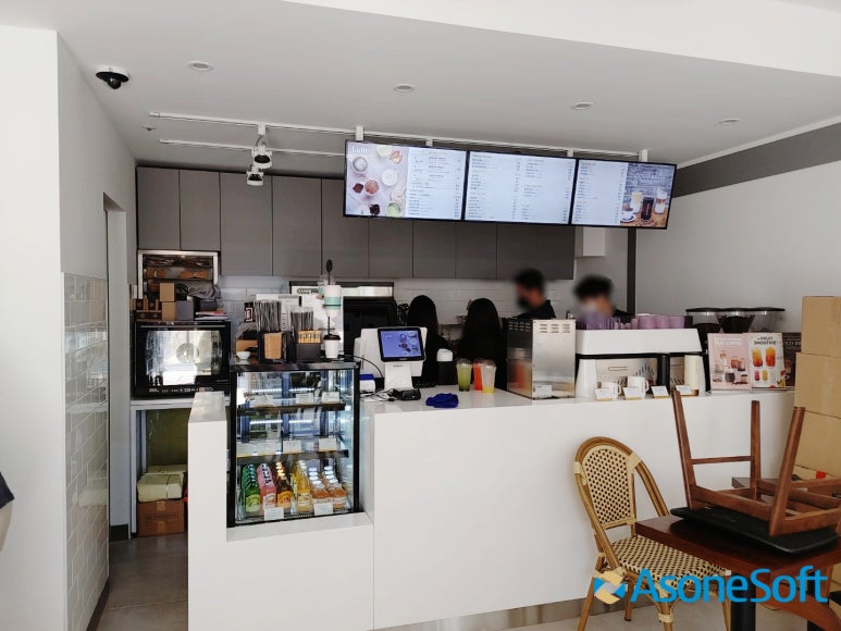 루트비커피 성수점 이미지