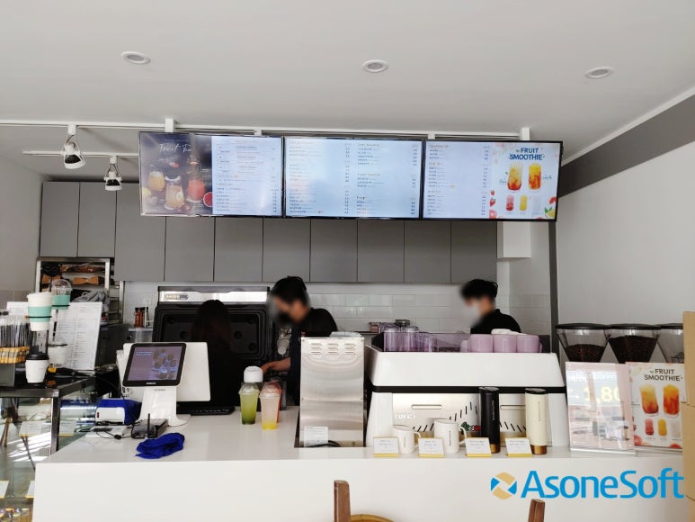 루트비커피 성수점 이미지
