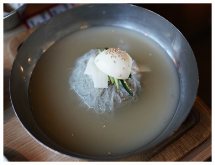 강남돼지 이미지