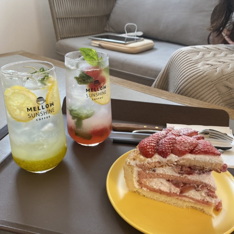 카페멜로우 이미지