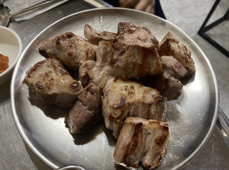 주야푸짐한뒷고기 이미지