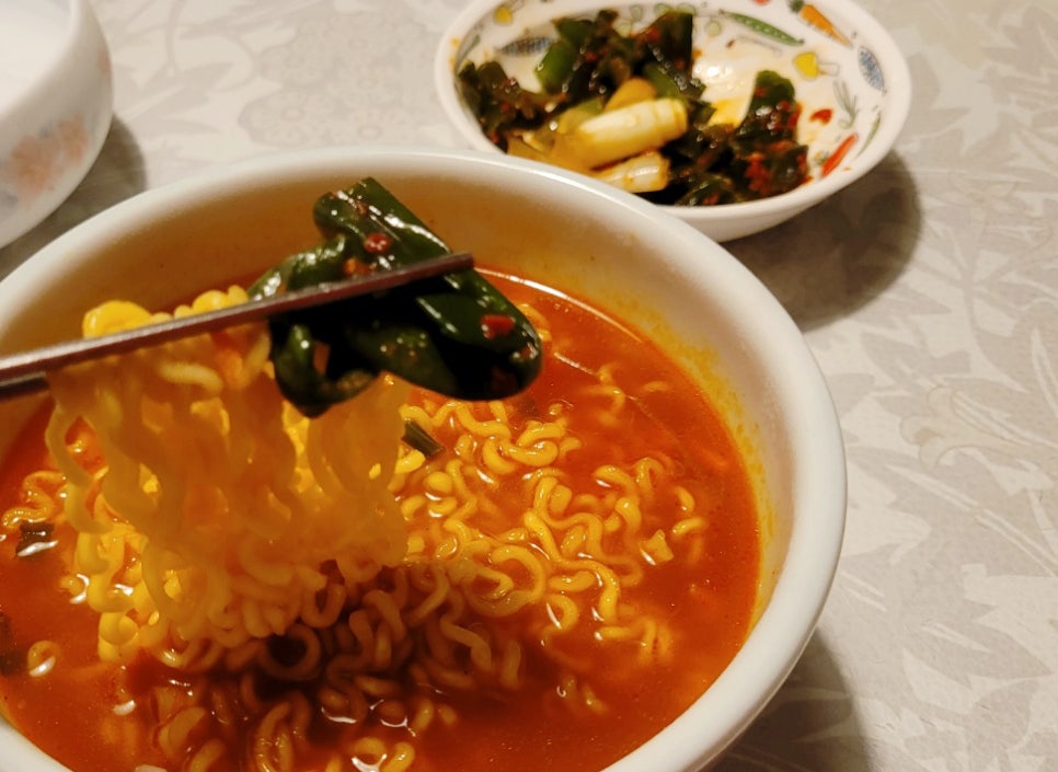 생생찬 이미지