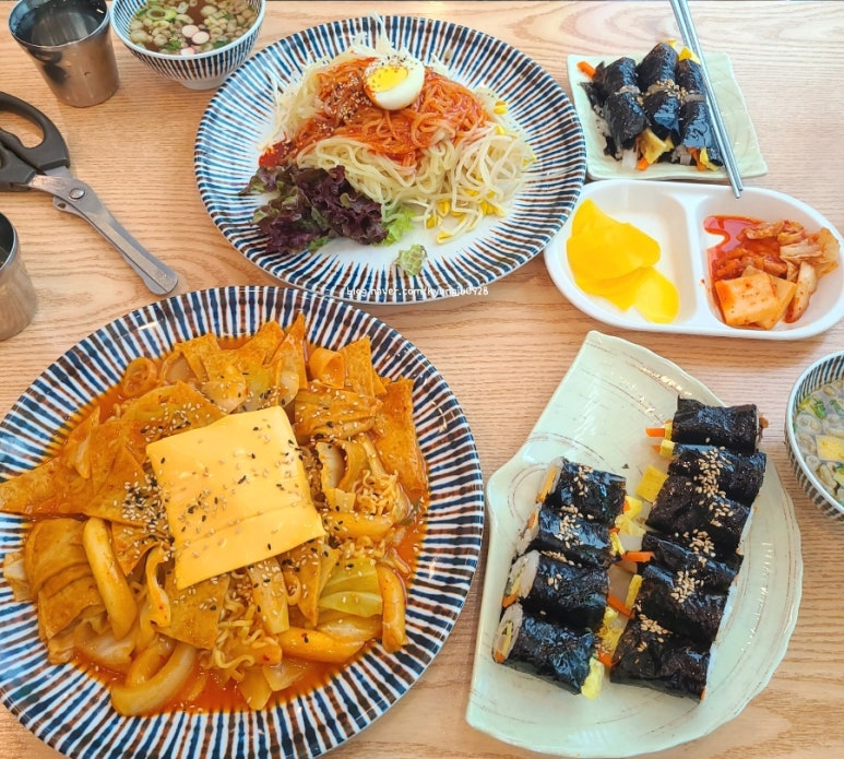 얌체꼬마김밥 이미지
