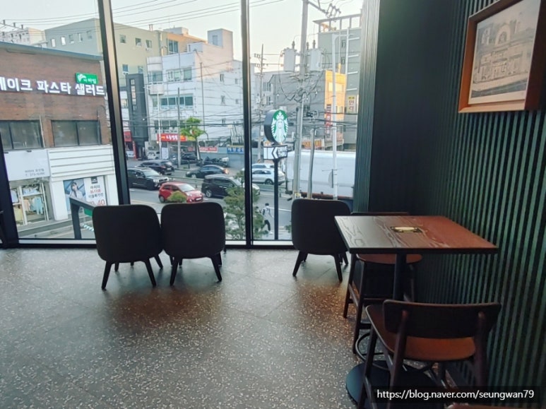 스타벅스오산원동DT점 이미지