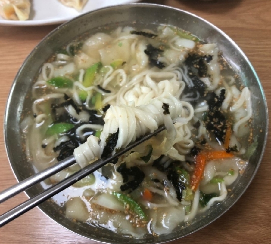 밀마을칼국수 이미지