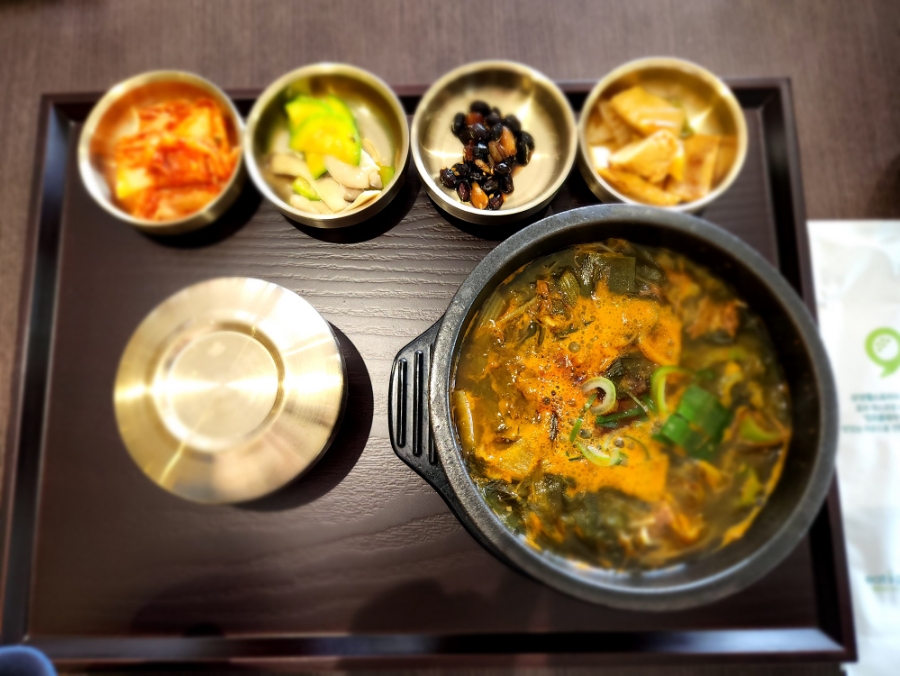 클럽하우스 직원식당 이미지