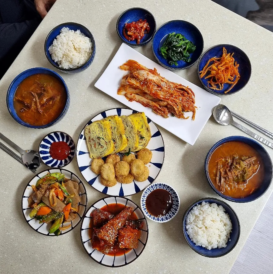 더잇 이미지