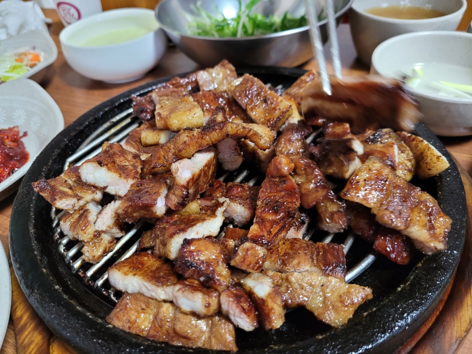 통돼지갈비 이미지