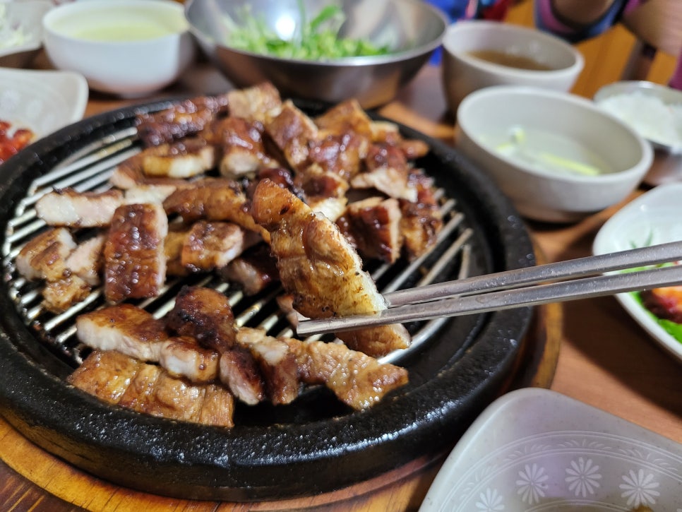 통돼지갈비 이미지