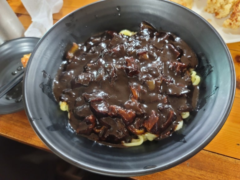 달빛짜장 이미지