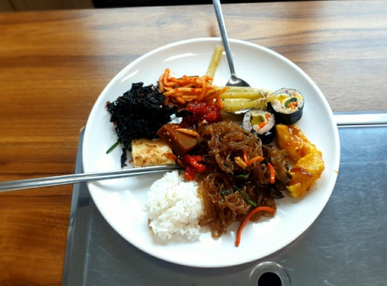 대별동한식뷔페 이미지