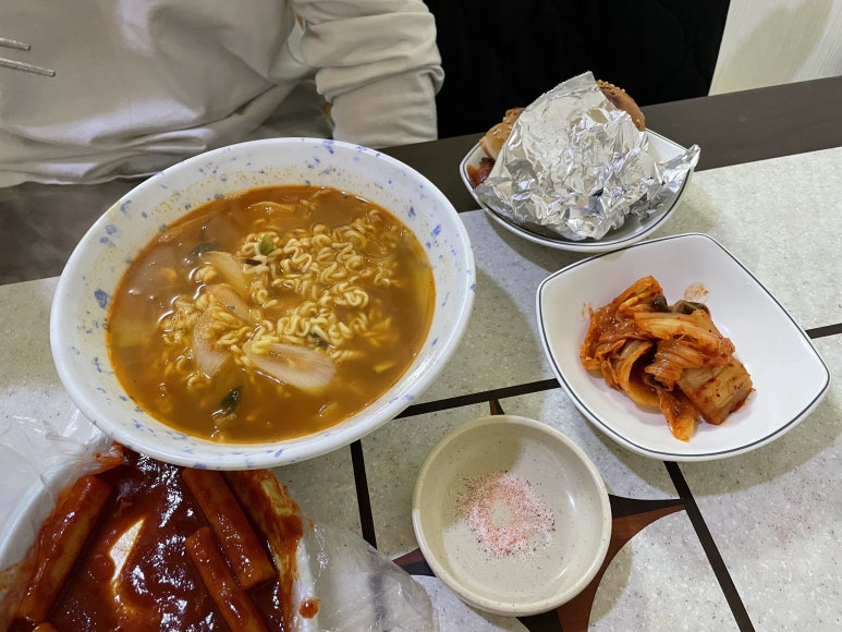 피크닉분식 이미지